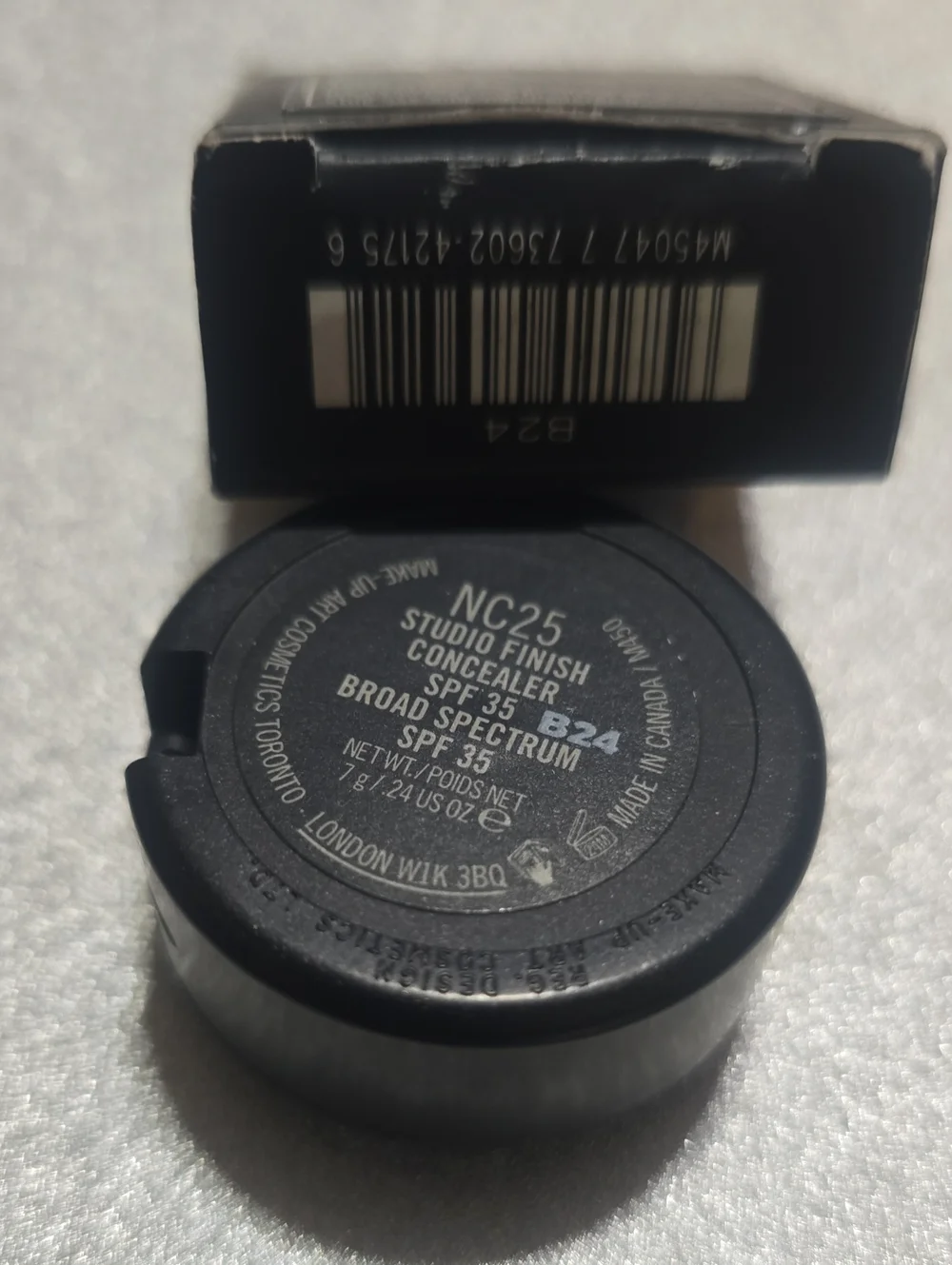NC25 MAC RARE HTF Studio Finish Concealer Pot SPF 35 NWT